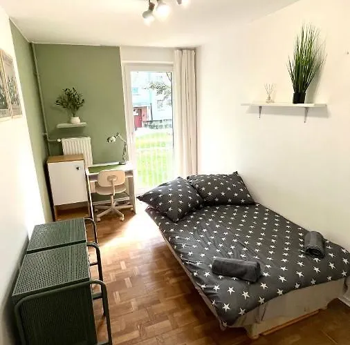 Lakóépület Wola Varsó