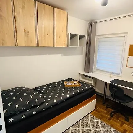 Wola Pokoje Auberge de jeunesse